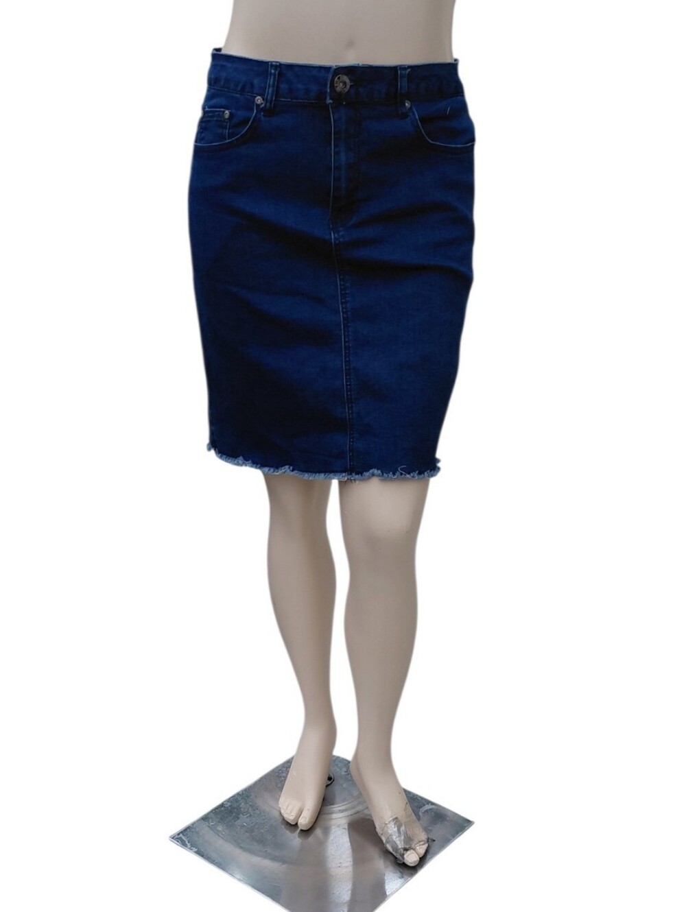 92026H Women’s Dark Blue Denim Pencil Skirt W32" L19"